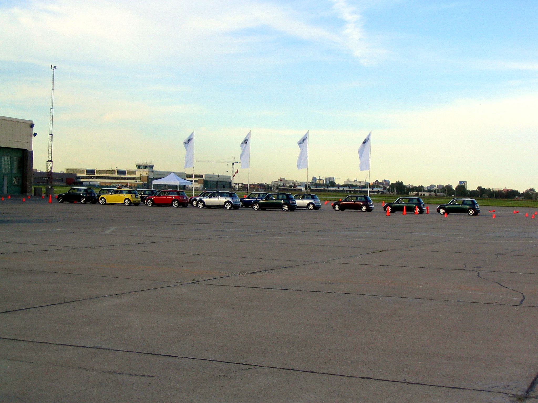 Mini - test pilots 021.jpg